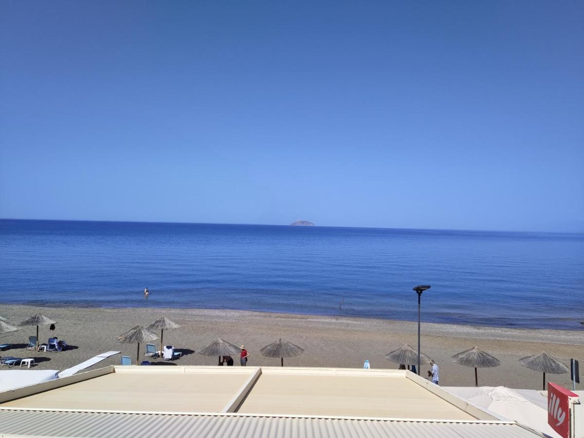 Villa Golden Ammos Sea View 칼라마키 외부 사진