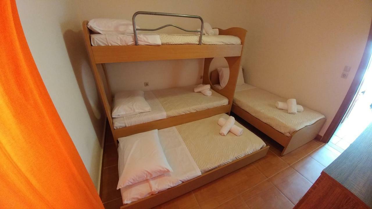 Villa Golden Ammos Sea View 칼라마키 외부 사진